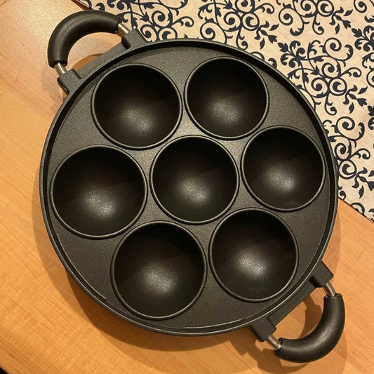 7 Hole Cooking Cake Pan Cast Iron Omelette Pan Non-Stick Cooking Pot
